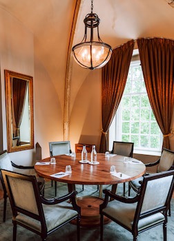 Grand Hotel Karel V