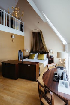 Grand Hotel Karel V