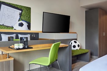 THE CURVE Hotel BayArena Leverkusen galeri fotoğrafı