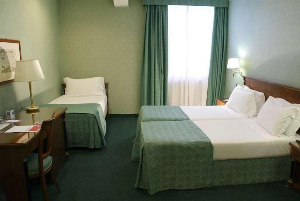 Ramada by Wyndham Naples