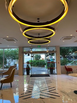 The Eliott Hotel