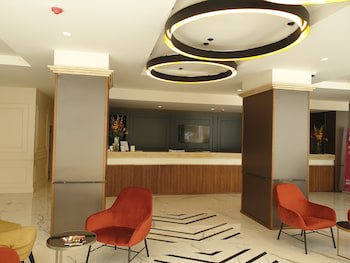 The Eliott Hotel