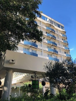 The Eliott Hotel