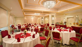 Admiral Plaza Hotel Dubai