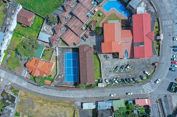 Sangay Spa Hotel