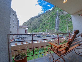 Sangay Spa Hotel