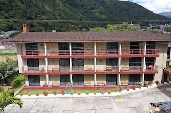 Sangay Spa Hotel
