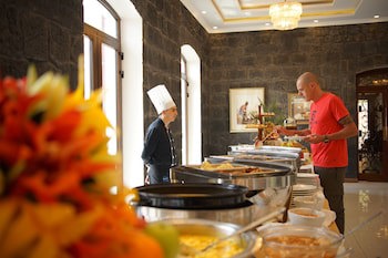 Sangay Spa Hotel