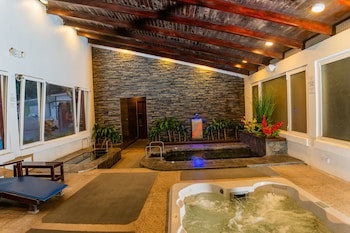 Sangay Spa Hotel