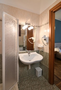 Hotel Cavour galeri fotoğrafı