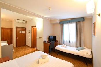 Hotel Cavour galeri fotoğrafı