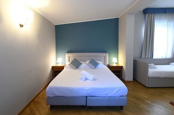 Hotel Cavour galeri fotoğrafı