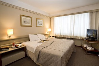 Alta Reggia Plaza Hotel