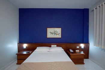 Bristol Exceler Plaza Hotel