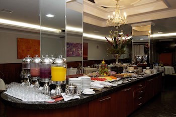 Bristol Exceler Plaza Hotel