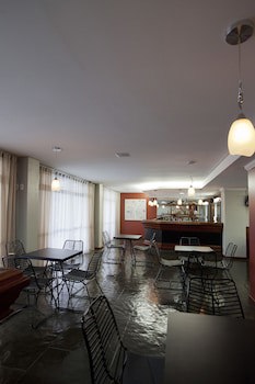 Bristol Exceler Plaza Hotel