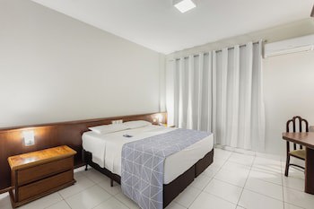 Bristol Exceler Plaza Hotel