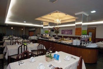 Bristol Exceler Plaza Hotel