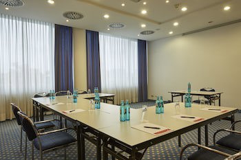 H4 Hotel Kassel galeri fotoğrafı