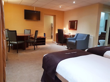 Apollo Hotel