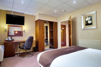 Apollo Hotel