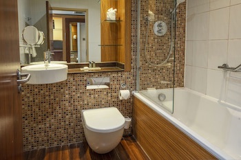 Ashford International Hotel & Spa