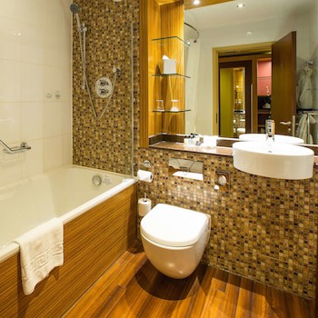 Ashford International Hotel & Spa
