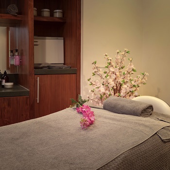 Ashford International Hotel & Spa