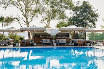 Lucy Hotel
