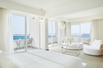 Lucy Hotel galeri fotoğrafı