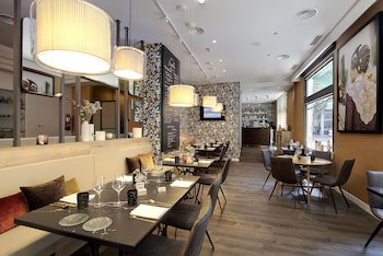 Catalonia Excelsior Hotel