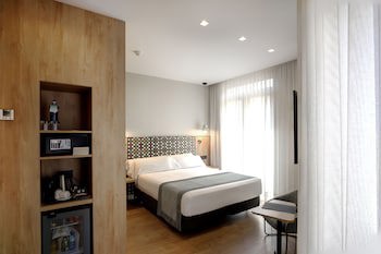 Catalonia Excelsior Hotel