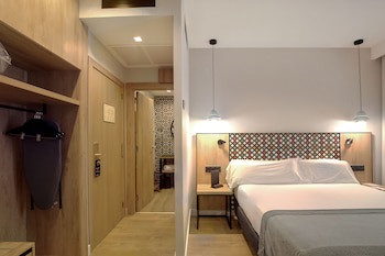 Catalonia Excelsior Hotel