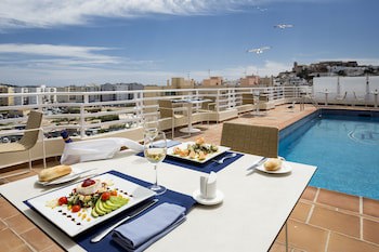 Hotel Royal Plaza