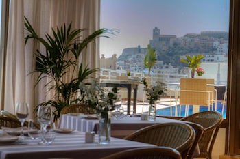 Hotel Royal Plaza