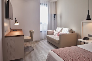 Hotel Silken Rona Dalba