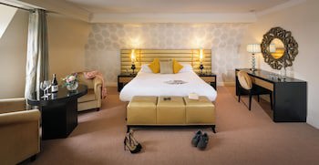 Castle Hotel Macroom