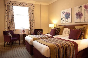 The Bull Hotel, Sure Hotel Collection By Best Western
