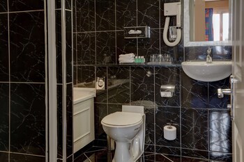 The Bull Hotel, Sure Hotel Collection By Best Western