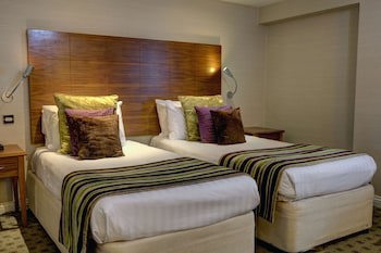 The Bull Hotel, Sure Hotel Collection By Best Western