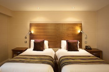 The Bull Hotel, Sure Hotel Collection By Best Western