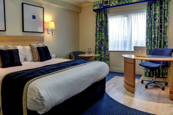 The Bull Hotel, Sure Hotel Collection By Best Western