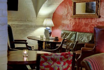 The Bull Hotel, Sure Hotel Collection By Best Western