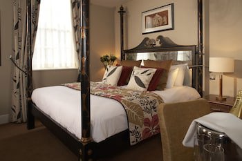 The Bull Hotel, Sure Hotel Collection By Best Western