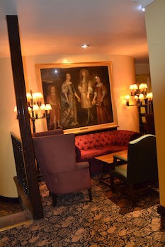 The Bull Hotel, Sure Hotel Collection By Best Western