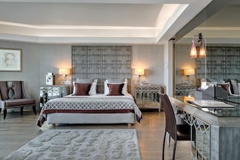Divani Apollon Palace & Thalasso