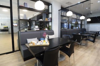 Hotel Silken Juan De Austria