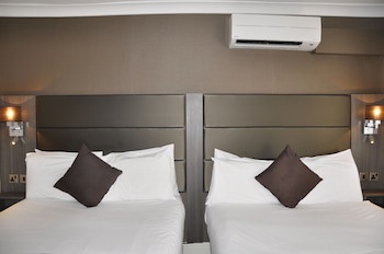 Brunel Hotel