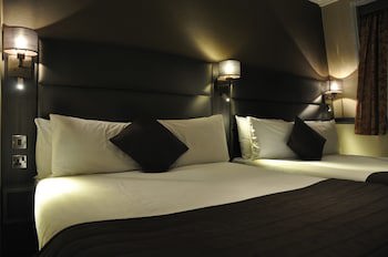 Brunel Hotel