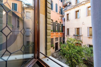 Colombina Hotel galeri fotoğrafı